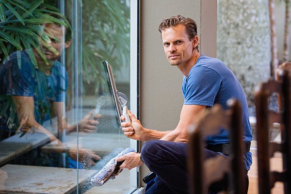 vinduespudsning horsens vinduespudser privat vinduespolering glasfacade 600×400 vinduespudsning horsens vinduespudser privat vinduespolering glasfacade